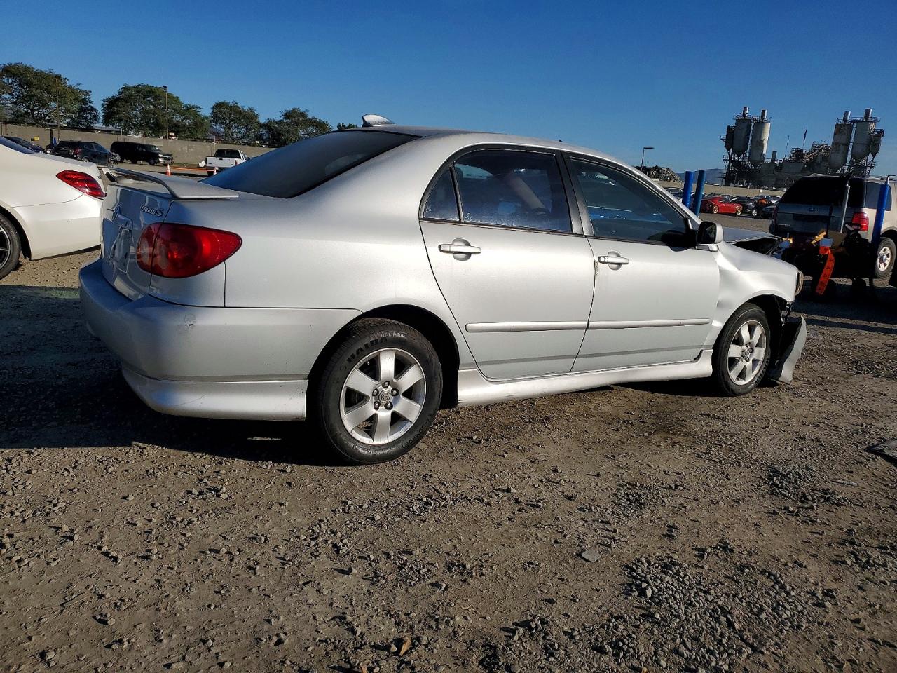 2008 TOYOTA COROLLA photo 3