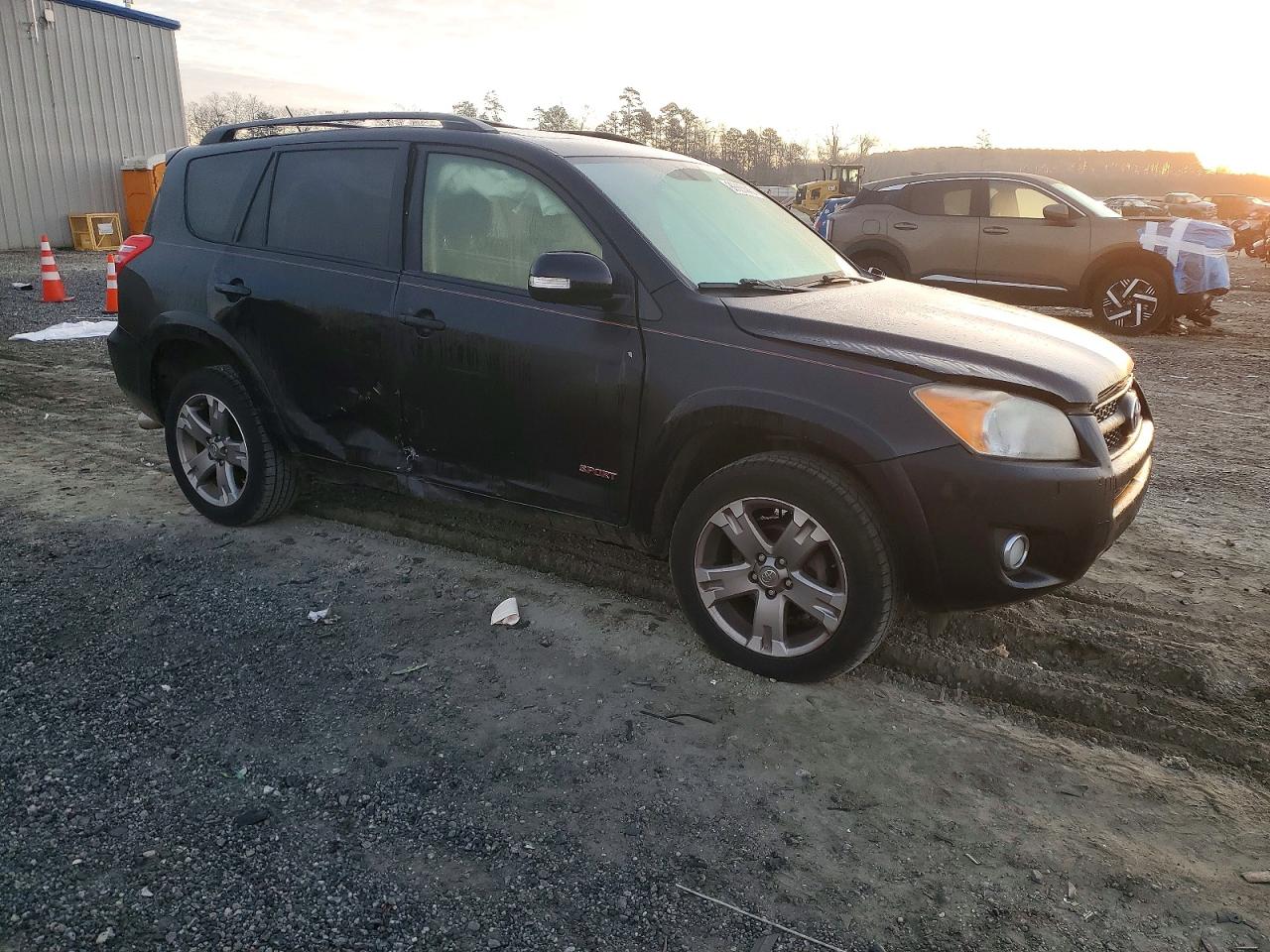 2012 TOYOTA RAV4 SPORT photo 4