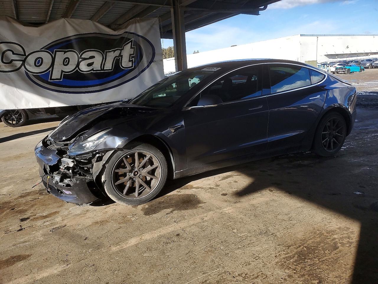 2018 TESLA MODEL 3