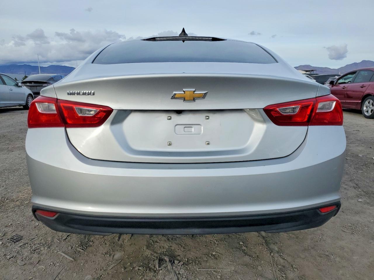 2022 CHEVROLET MALIBU LS photo 6