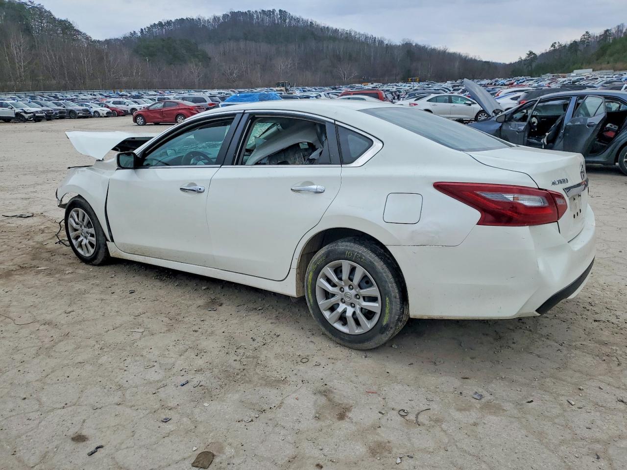 2018 NISSAN ALTIMA 2.5 photo 2