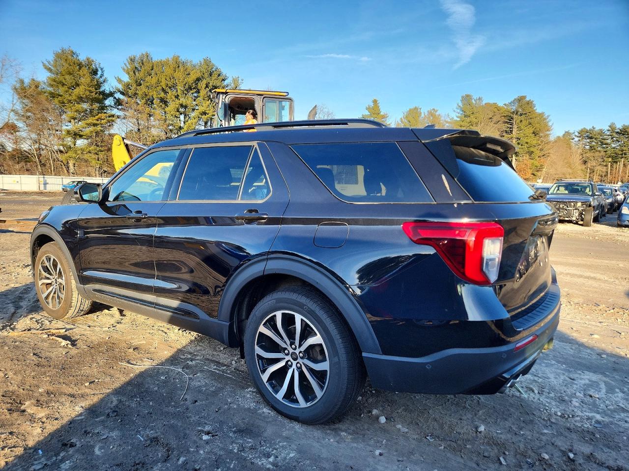 2020 FORD EXPLORER ST photo 2