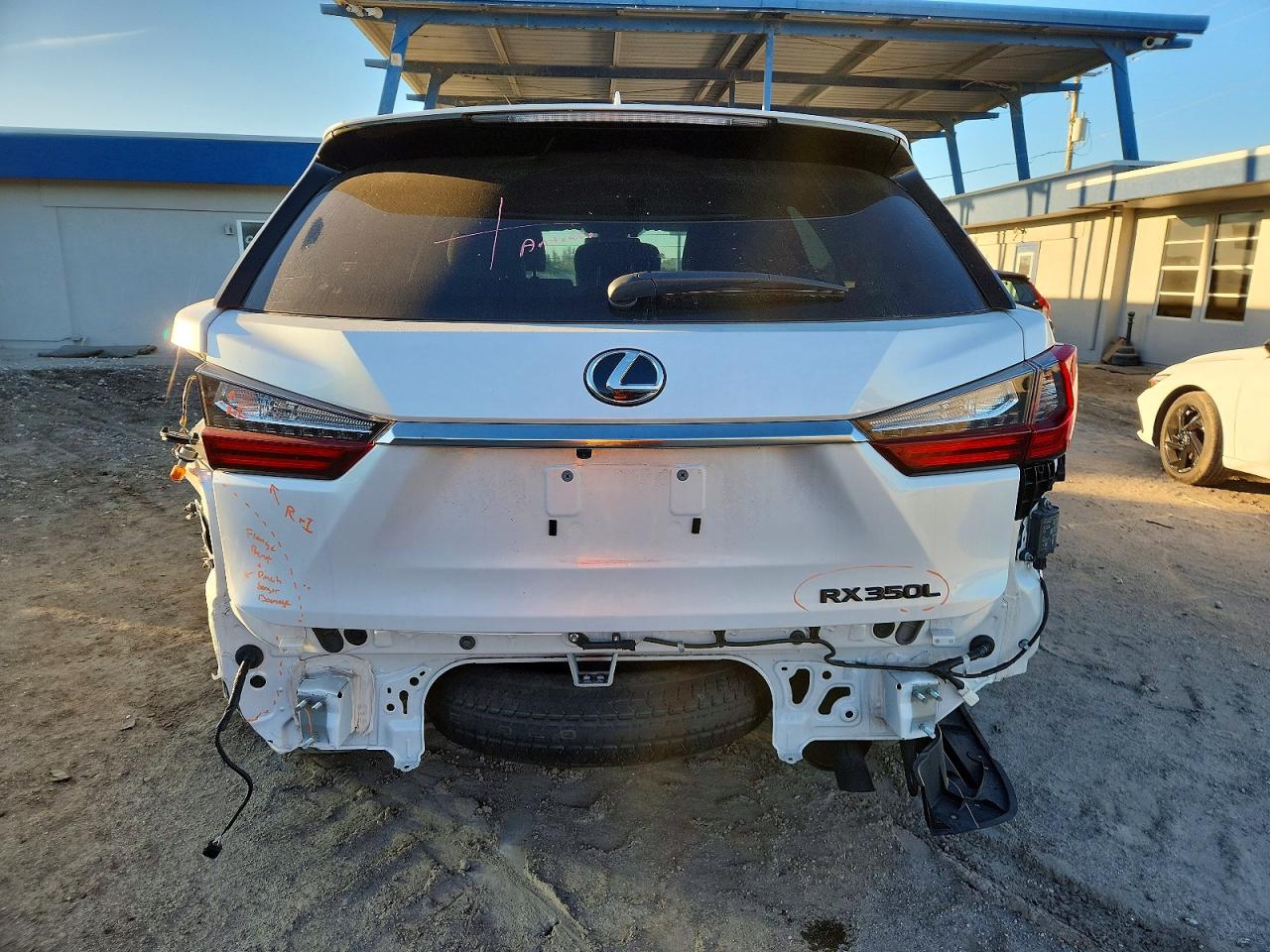 2022 LEXUS RX 350 L photo 6