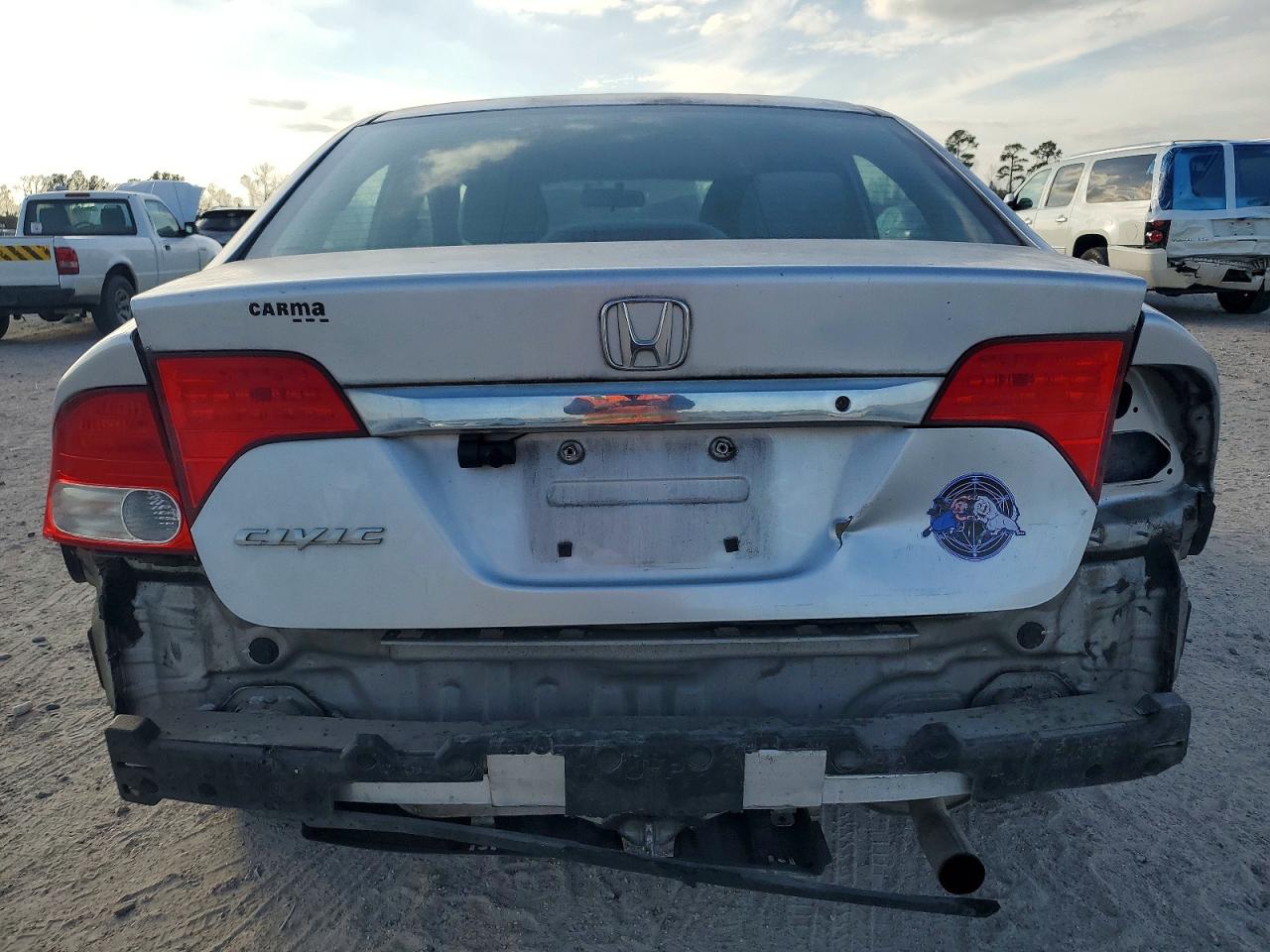 2010 HONDA CIVIC LX photo 6
