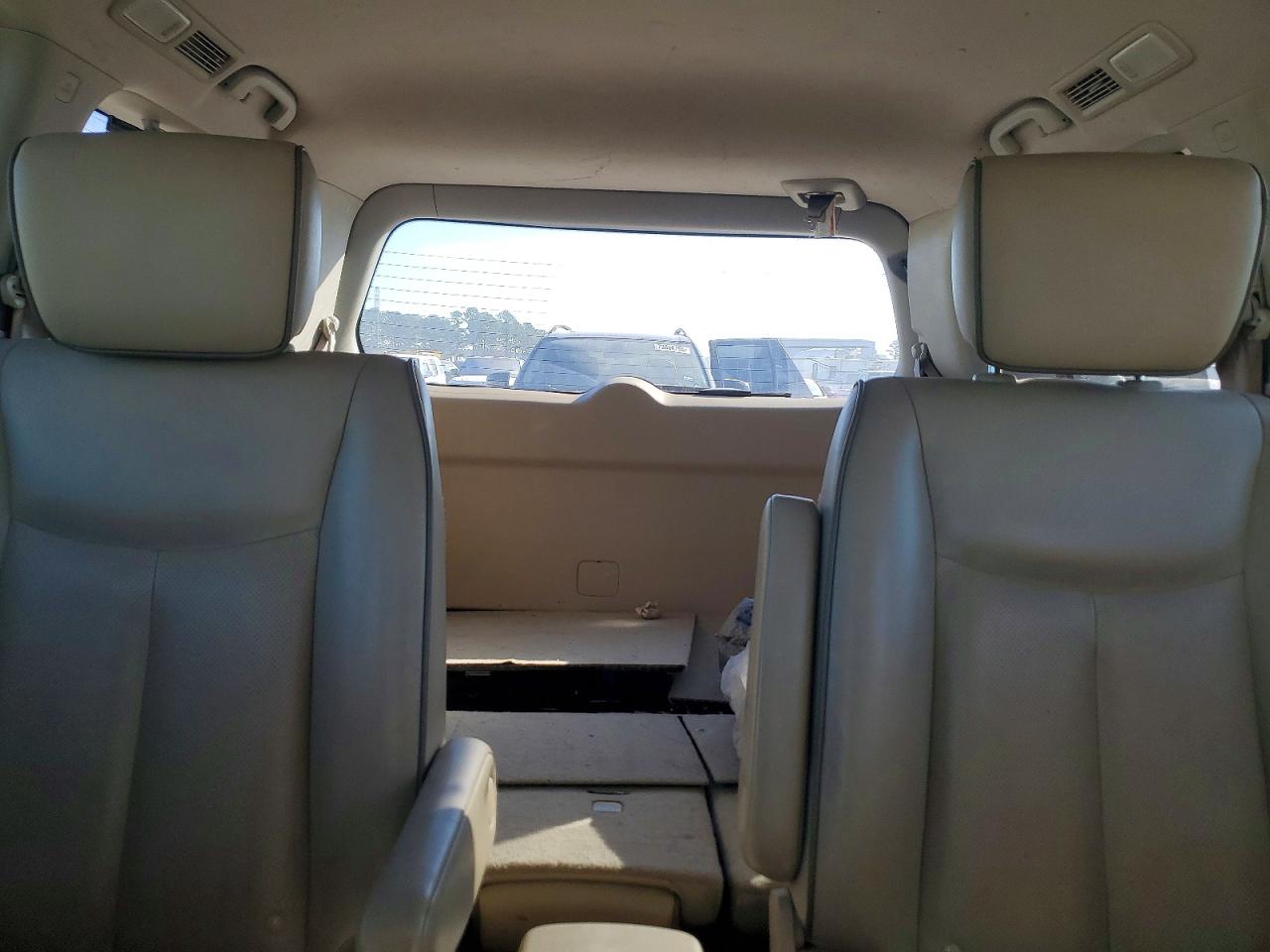 2012 NISSAN QUEST S photo 10