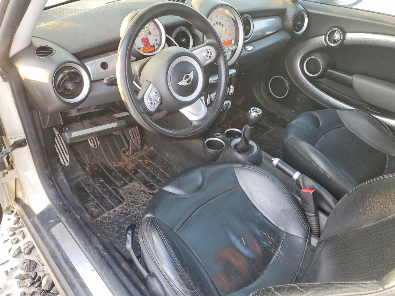 2007 MINI COOPER S photo 8