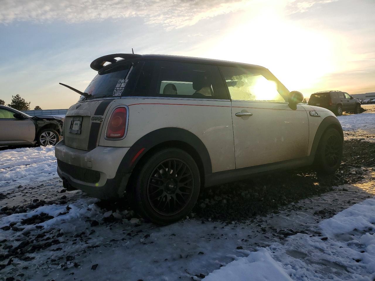 2007 MINI COOPER S photo 3