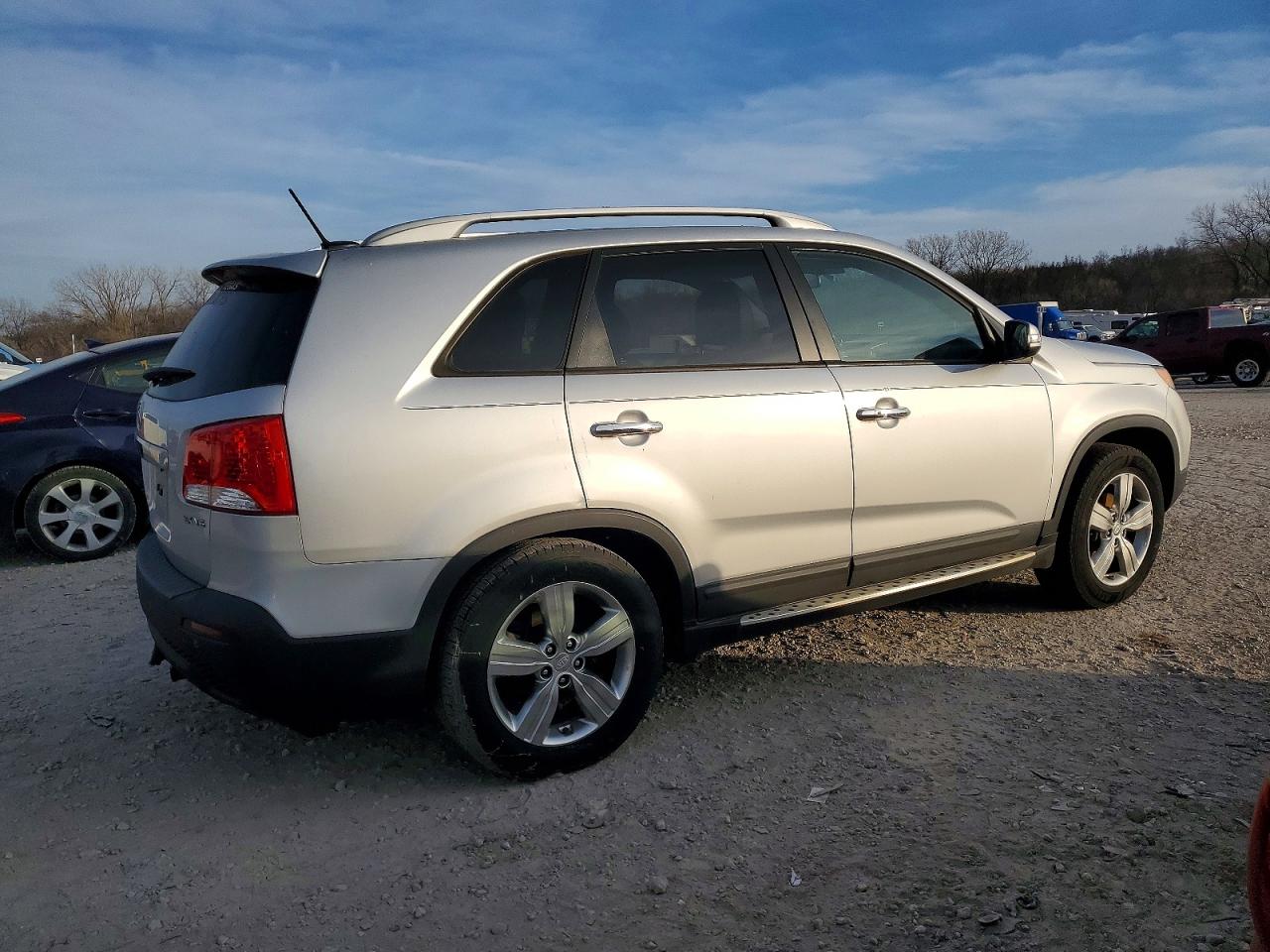 2012 KIA SORENTO EX photo 5
