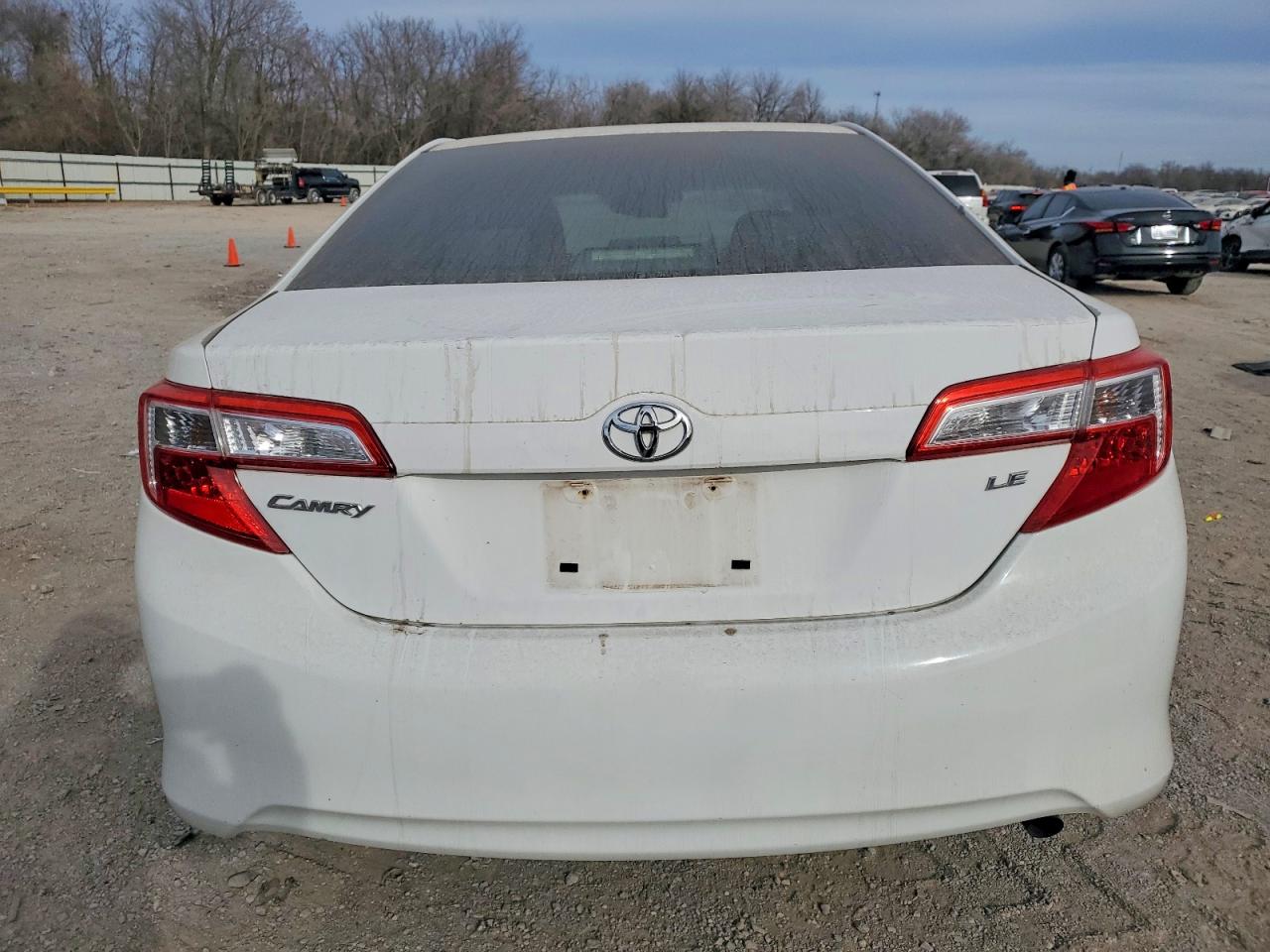 2012 TOYOTA CAMRY BASE photo 6