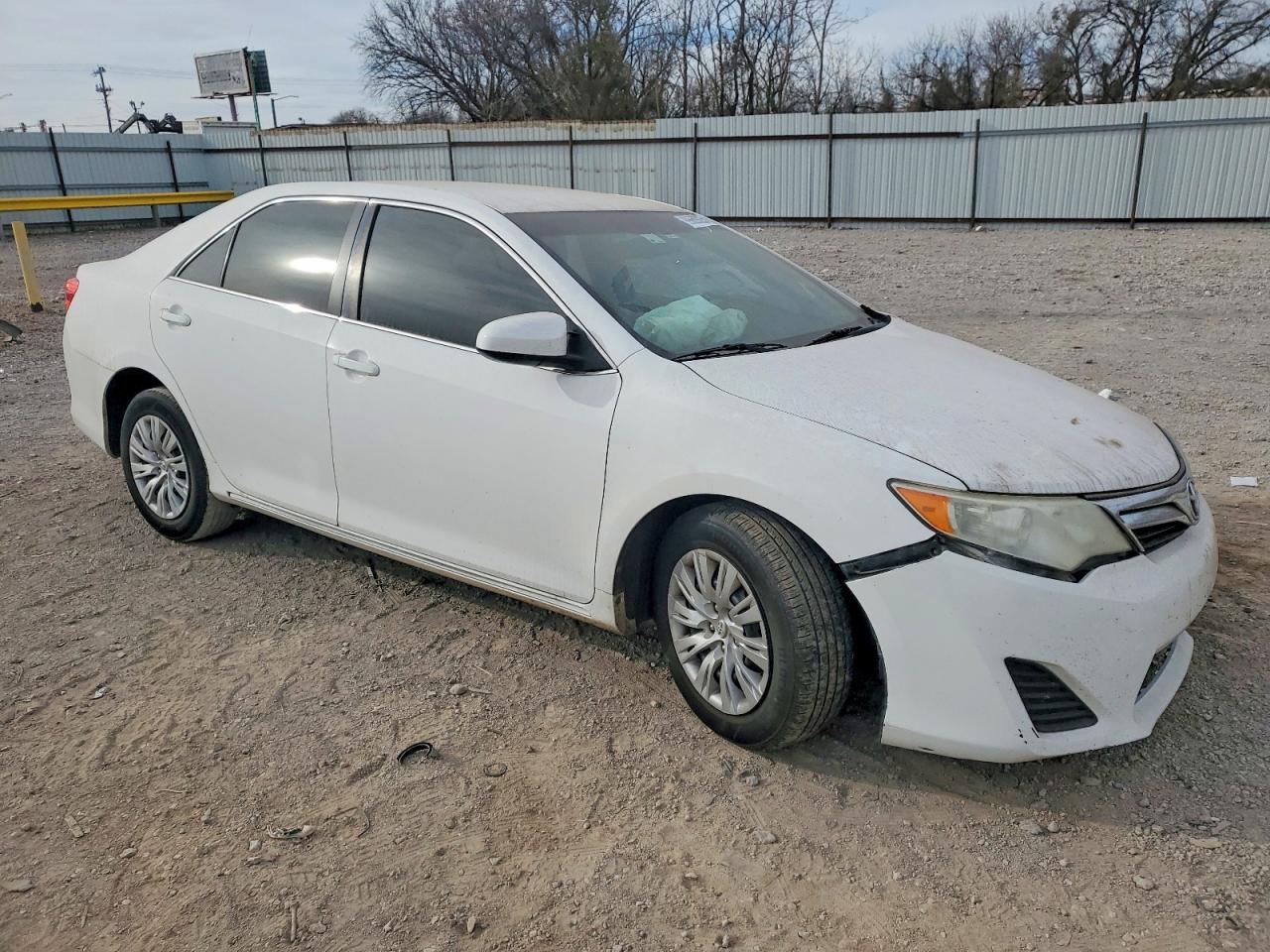 2012 TOYOTA CAMRY BASE photo 4