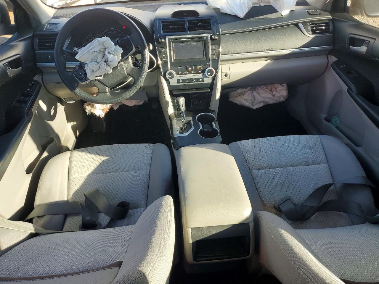 2012 TOYOTA CAMRY BASE photo 8