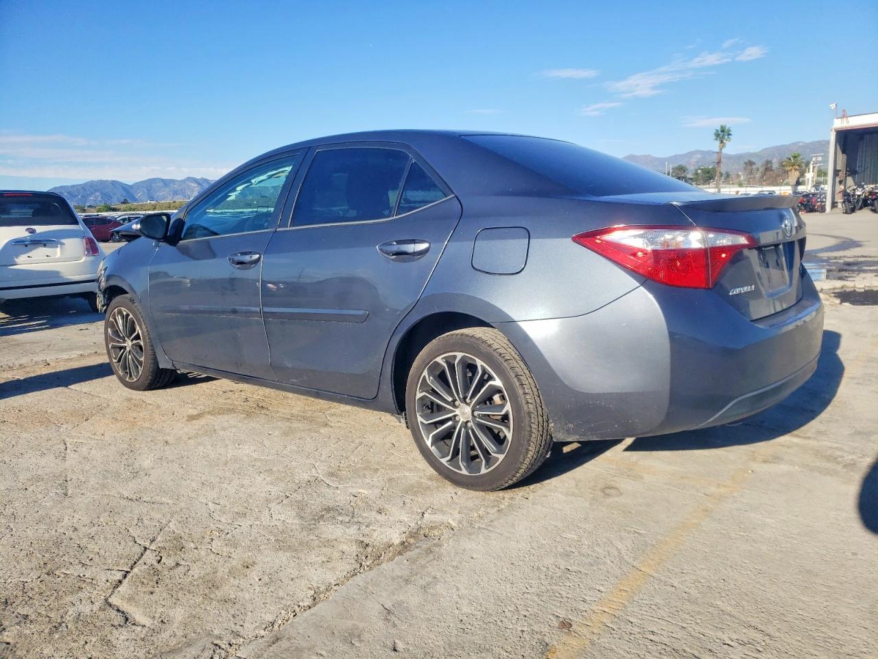 2016 TOYOTA COROLLA S PLUS photo 2