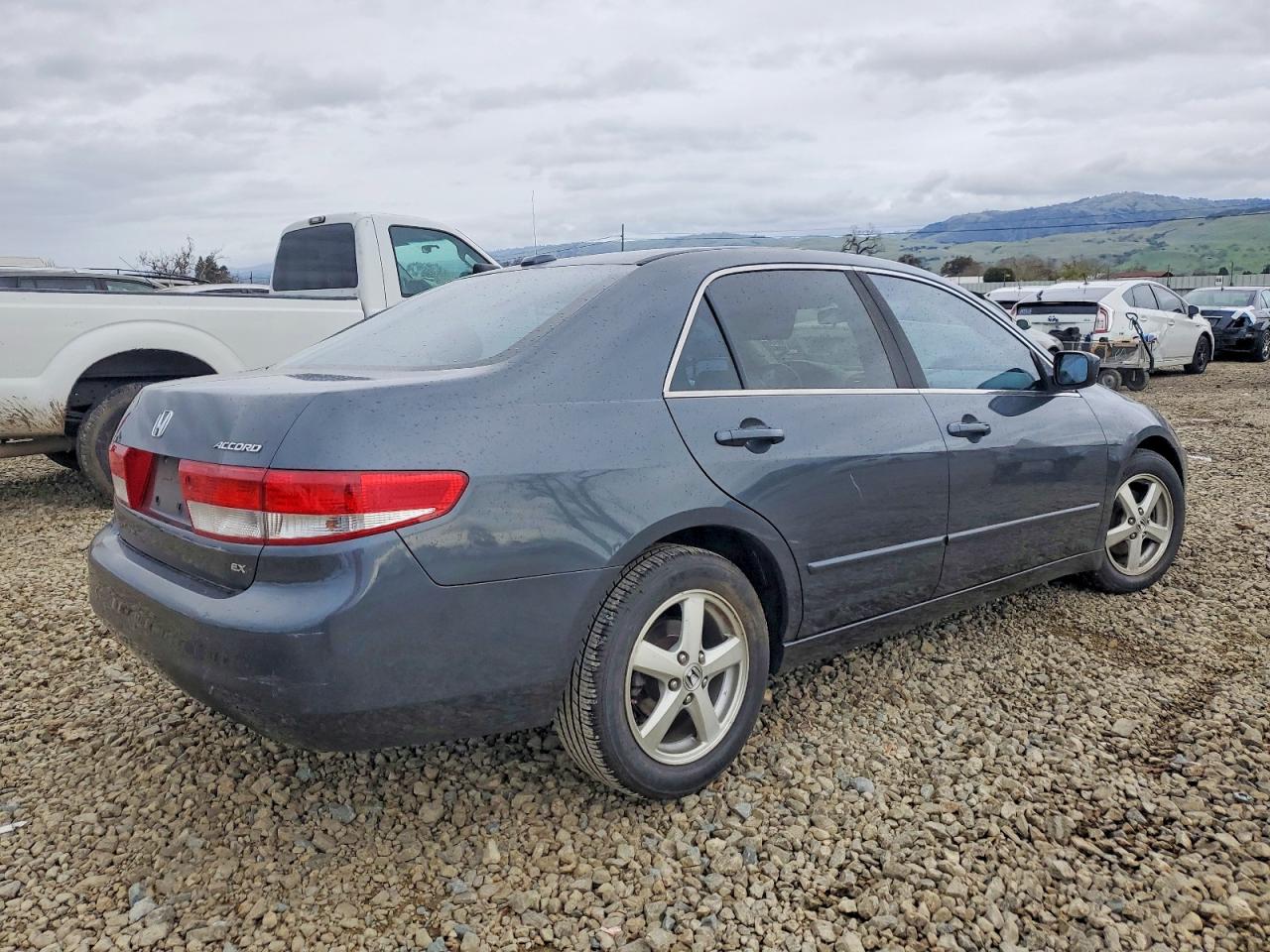 2004 HONDA ACCORD EX photo 3
