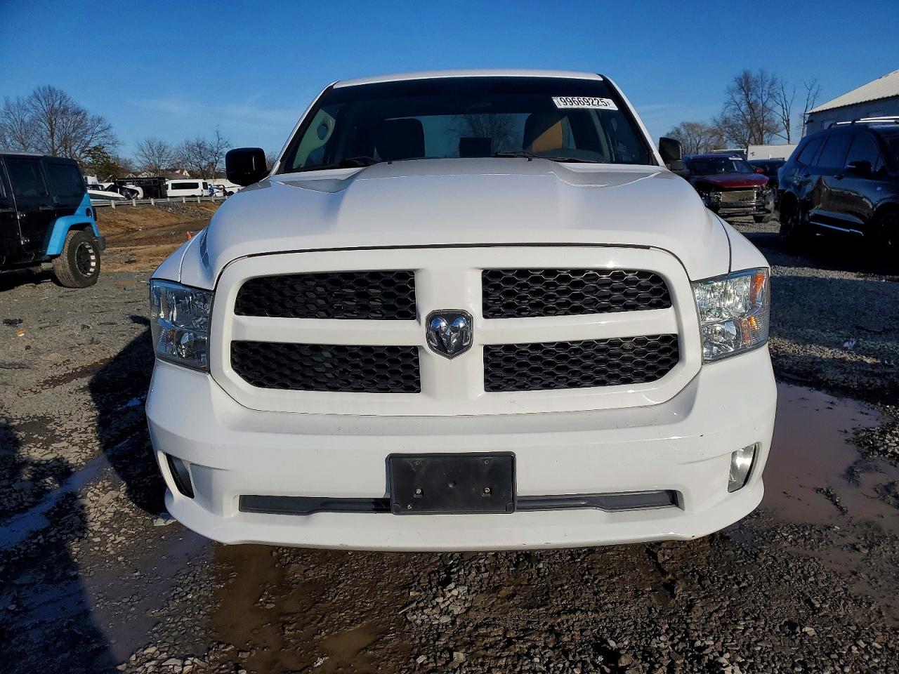 2018 RAM 1500 ST photo 5