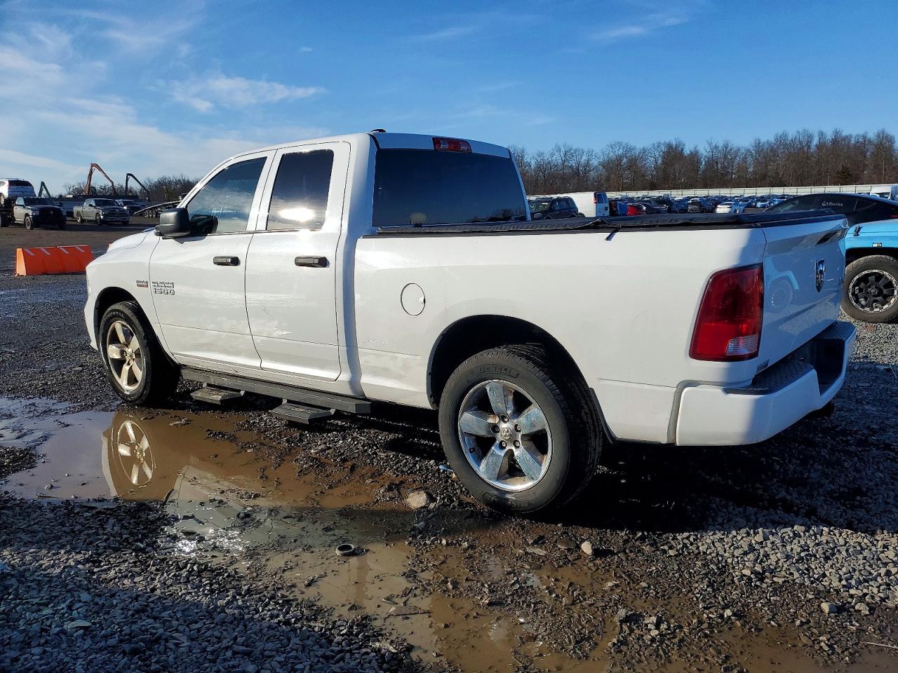2018 RAM 1500 ST photo 2