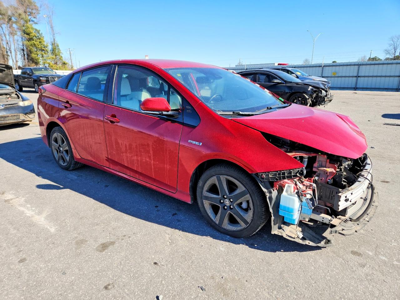 2019 TOYOTA PRIUS photo 4