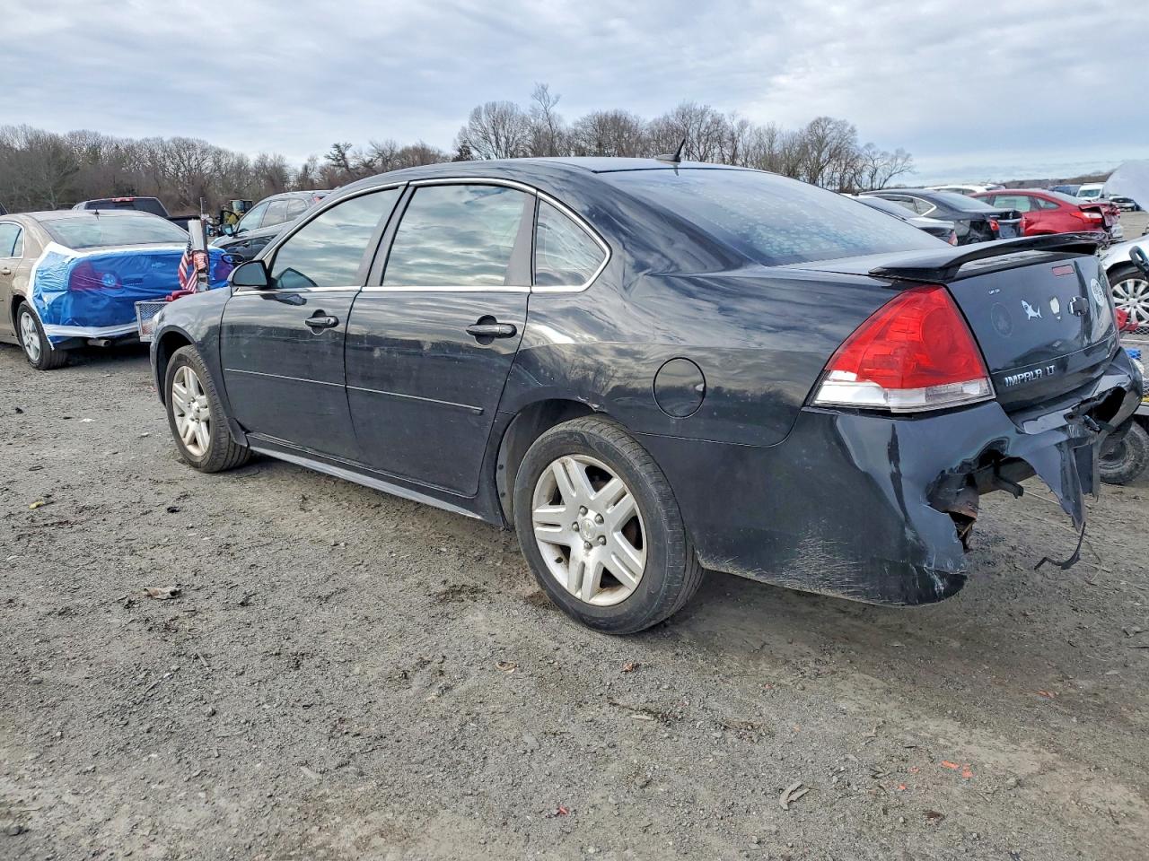 2013 CHEVROLET IMPALA LT photo 4