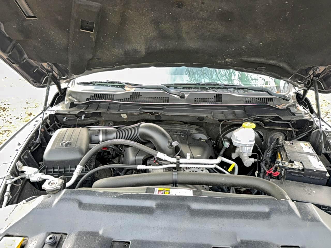 2018 RAM 1500 SLT photo 7