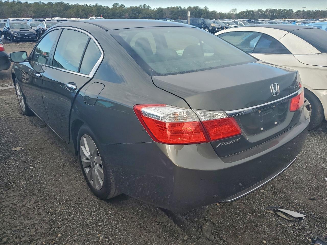2013 HONDA ACCORD EX photo 2