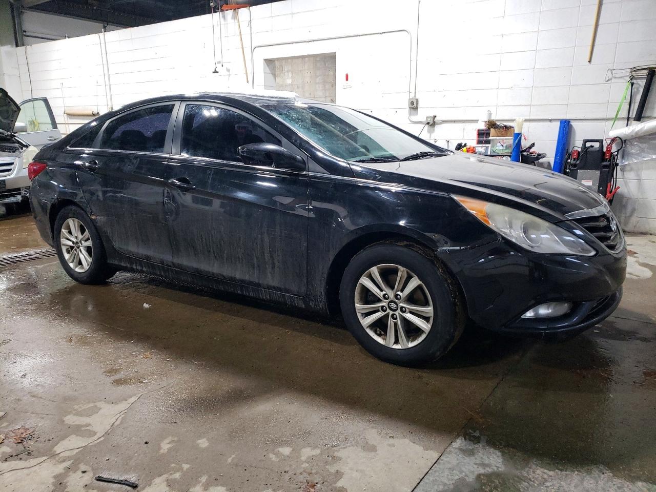 2013 HYUNDAI SONATA GLS photo 4