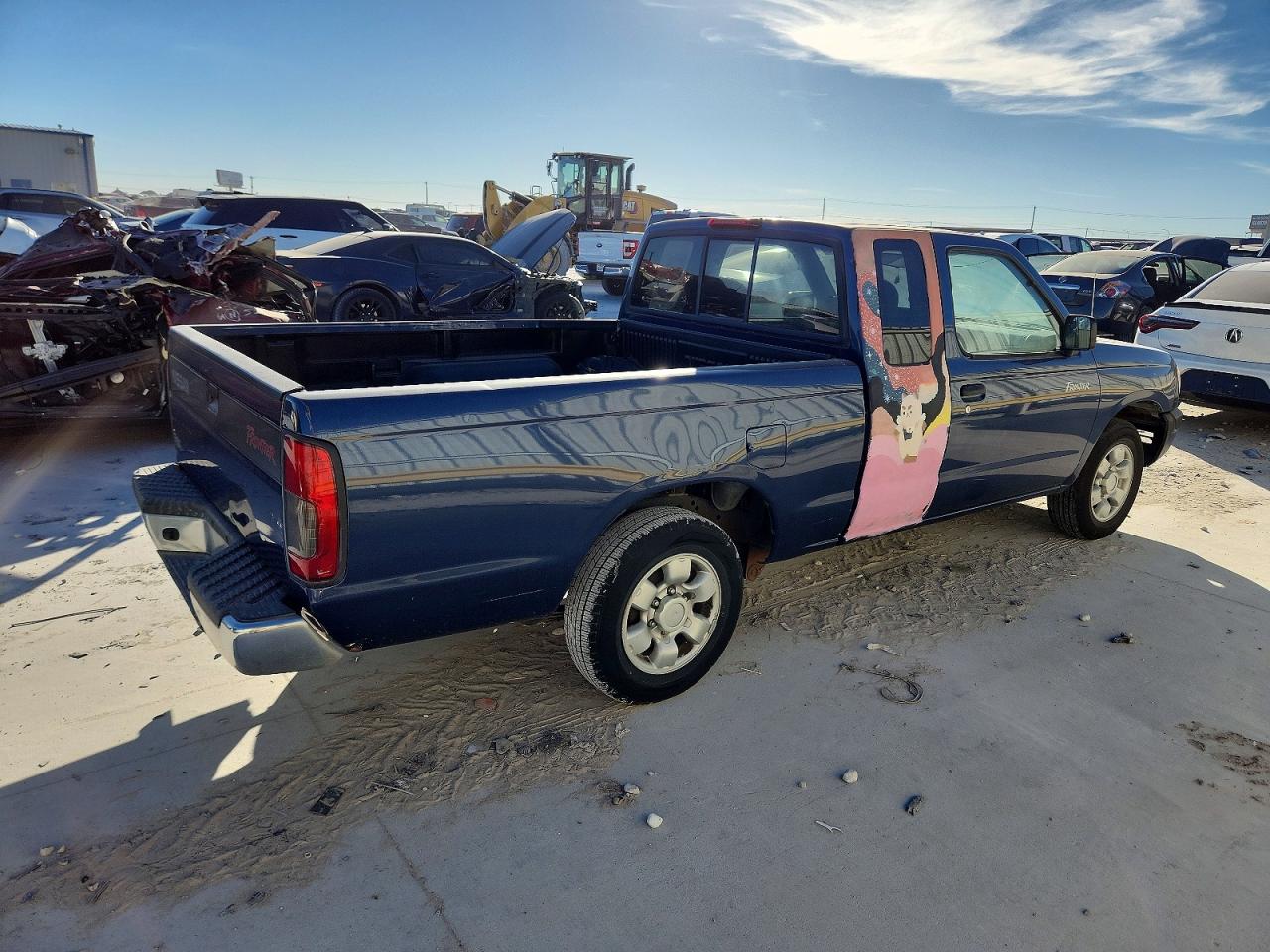 2000 NISSAN FRONTIER KING CAB XE photo 3