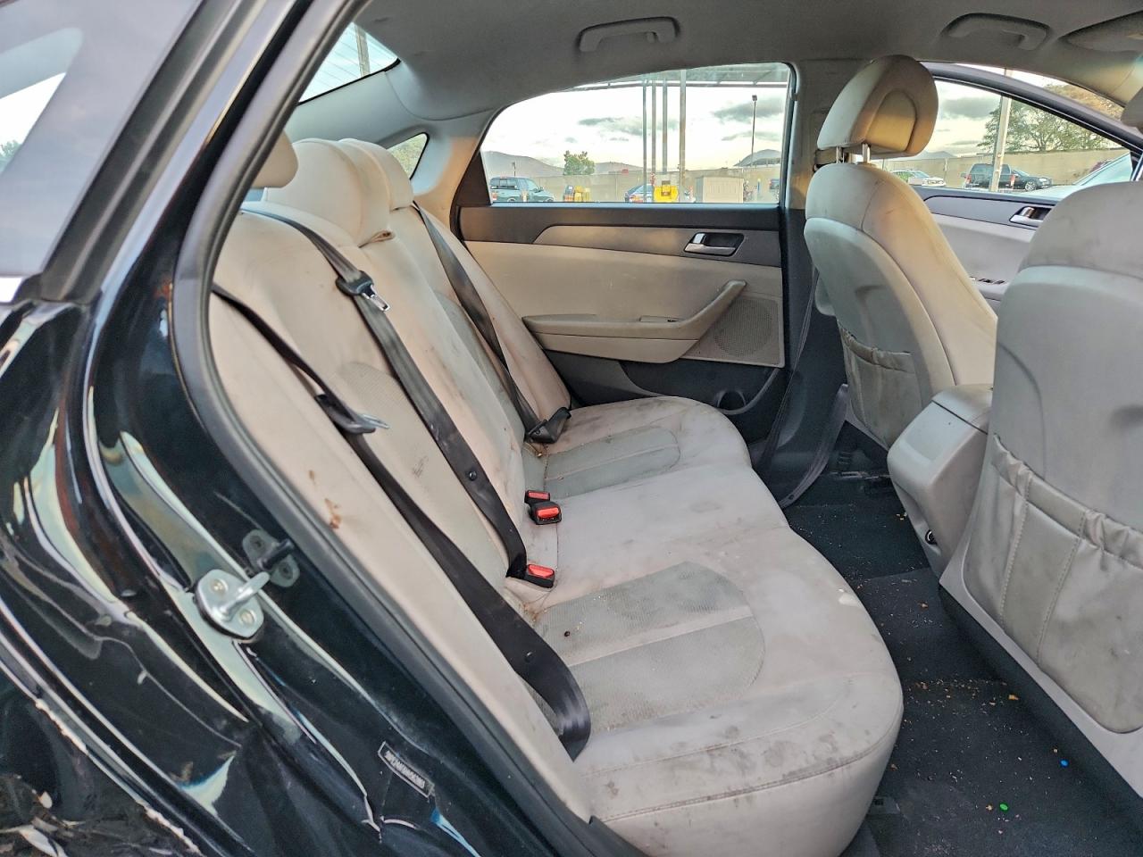 2017 HYUNDAI SONATA SE photo 10