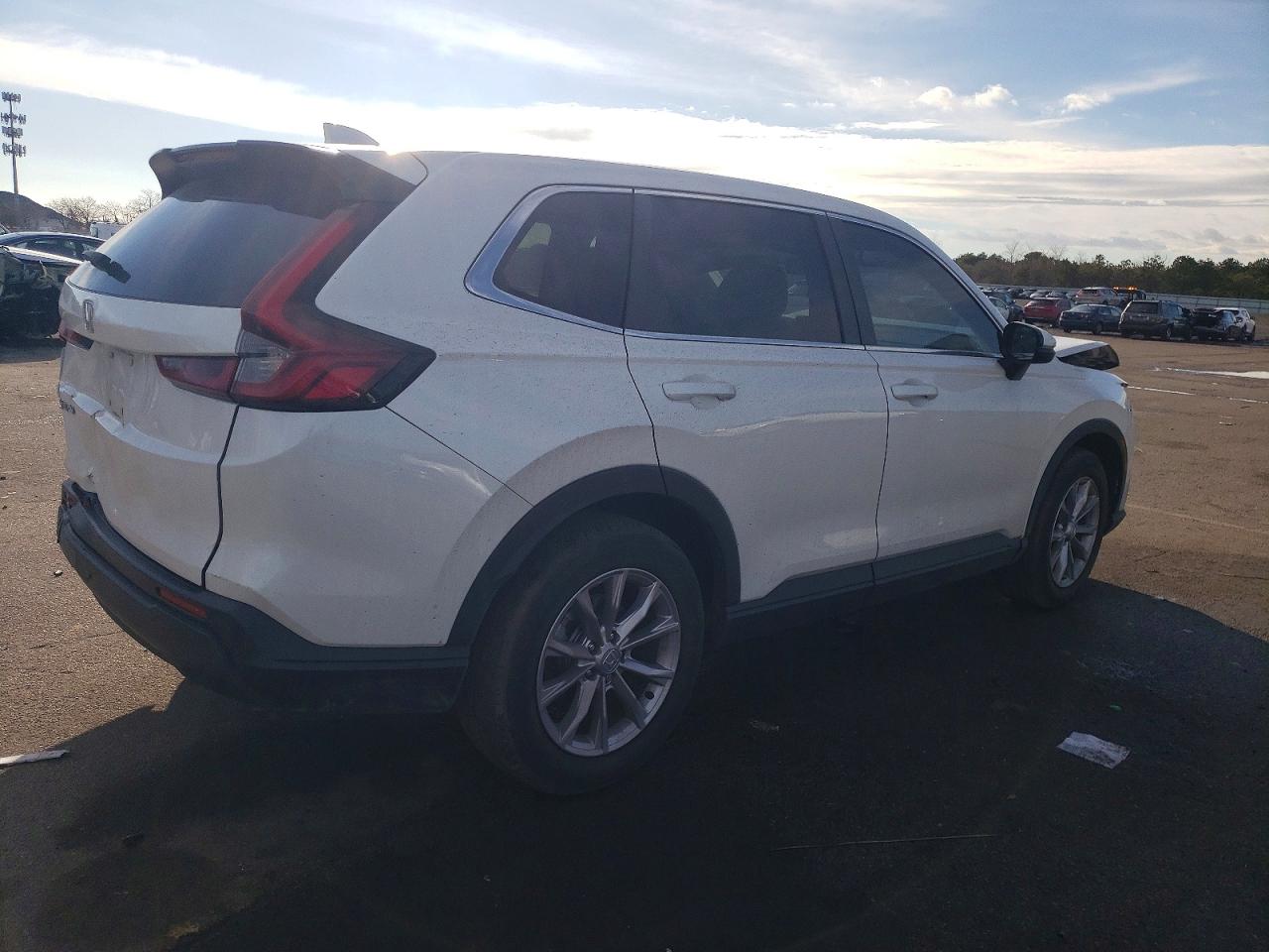 2024 HONDA CR-V EX photo 3