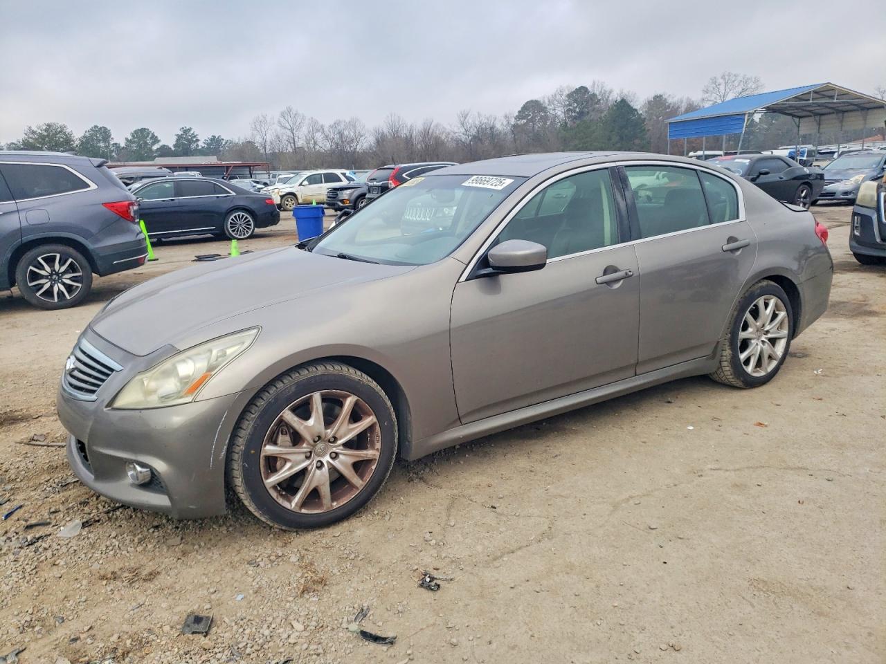 2012 INFINITI G37