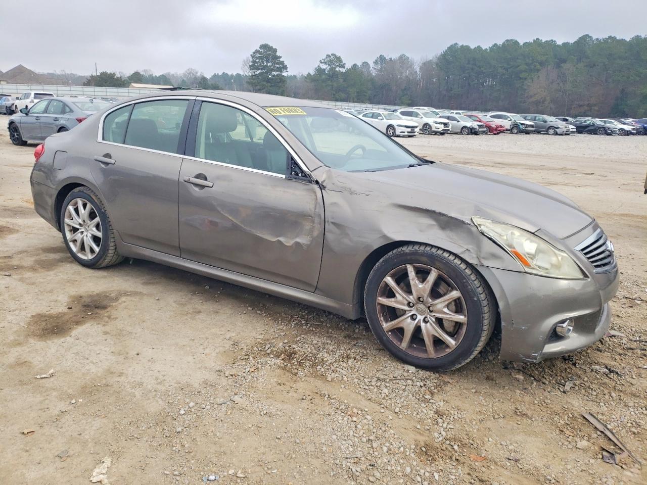 2012 INFINITI G37 BASE photo 4