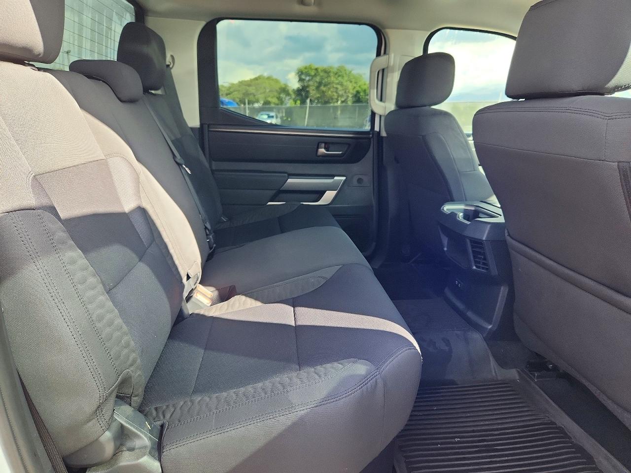 2024 TOYOTA TUNDRA CREWMAX SR photo 10