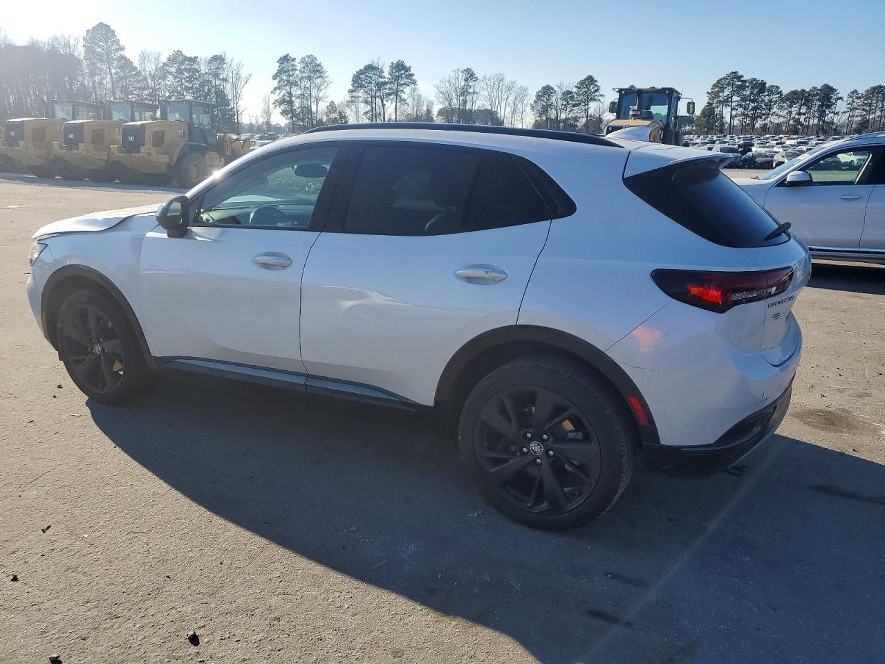 2023 BUICK ENVISION ESSENCE photo 2