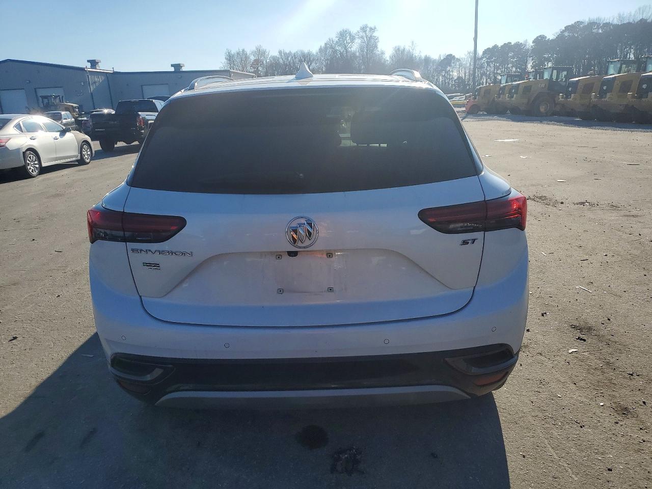 2023 BUICK ENVISION ESSENCE photo 6