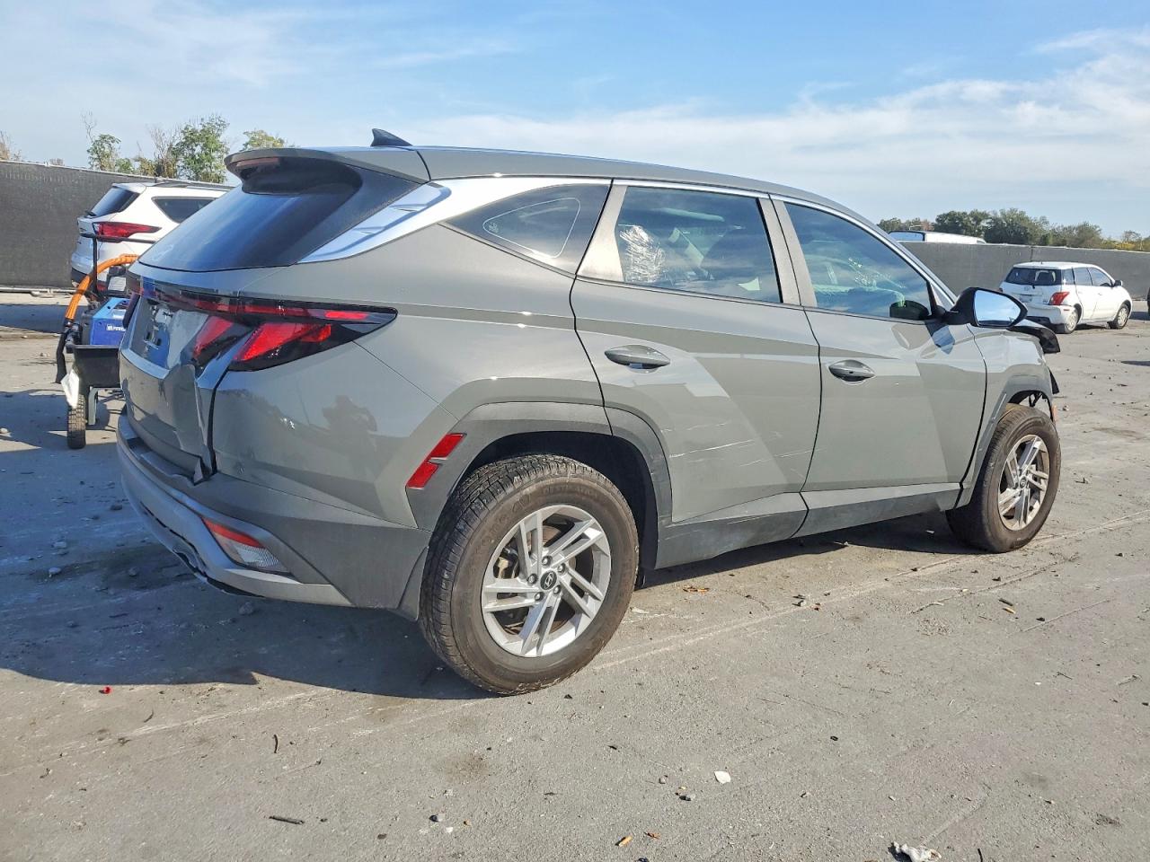 2025 HYUNDAI TUCSON SE photo 7