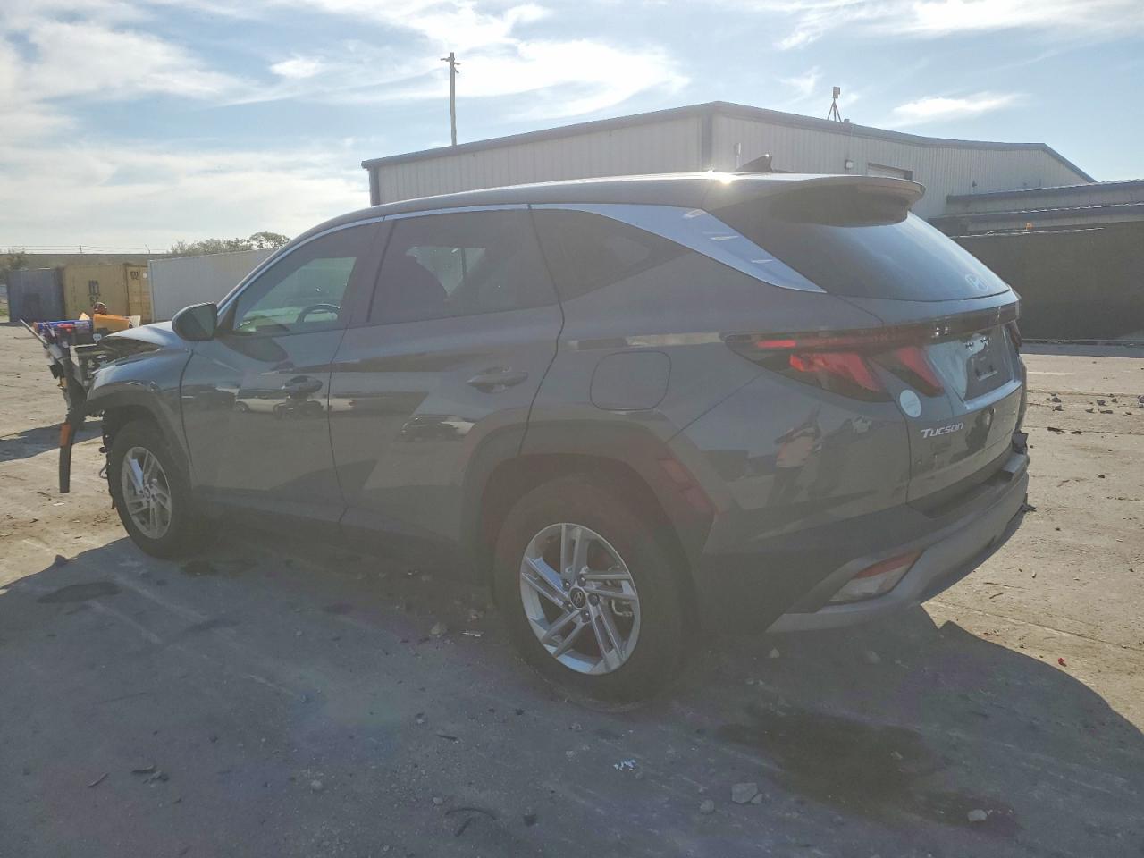 2025 HYUNDAI TUCSON SE photo 4