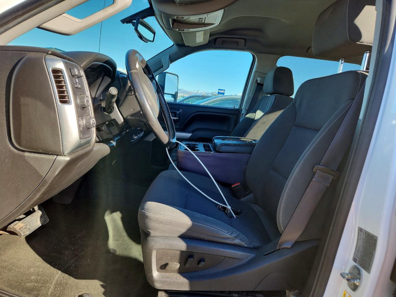 2016 CHEVROLET SILVERADO K3500 LT photo 7
