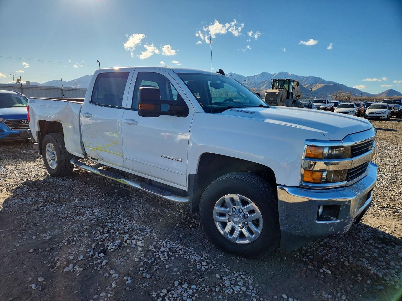 2016 CHEVROLET SILVERADO K3500 LT photo 4
