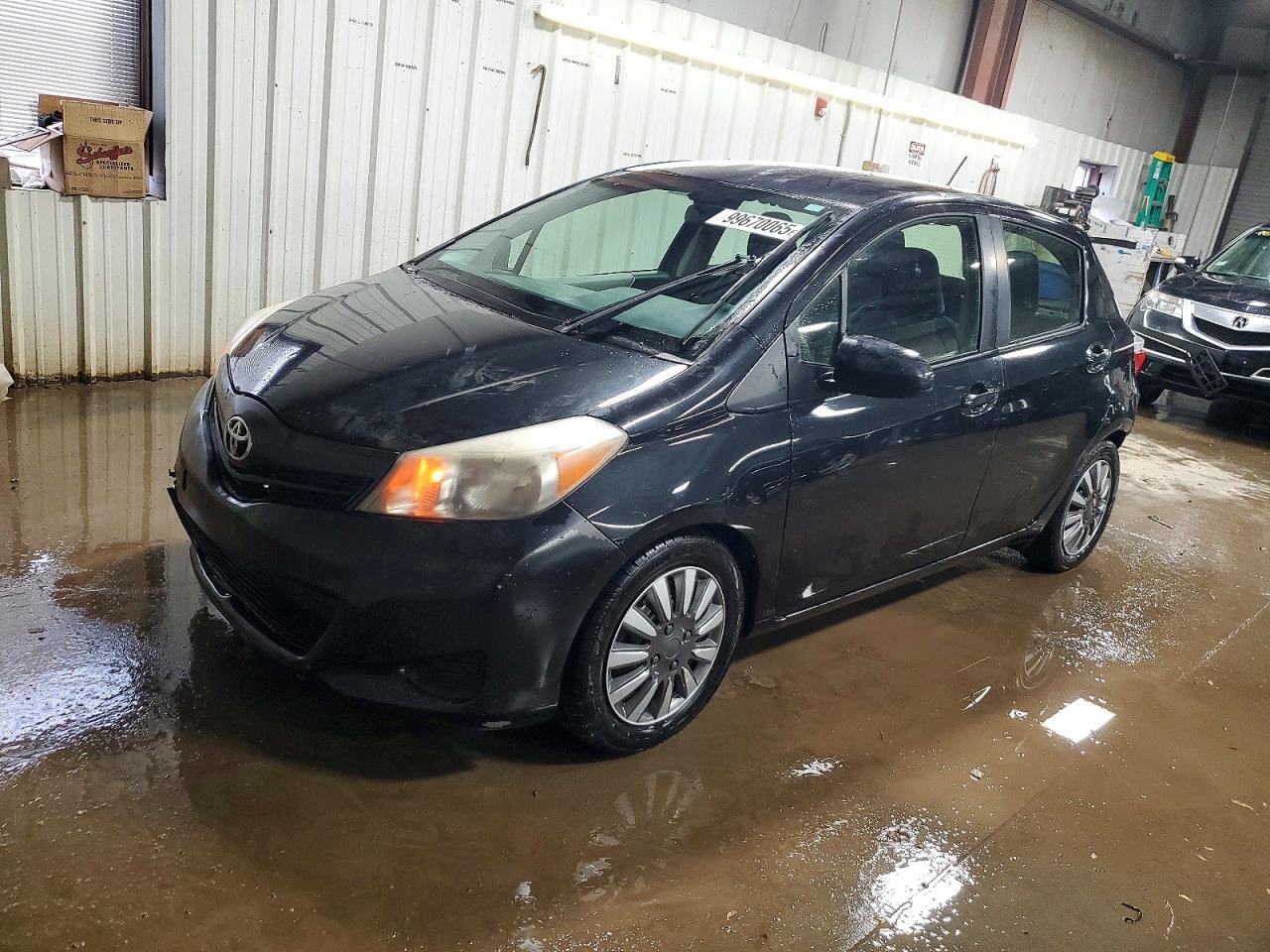2013 TOYOTA YARIS