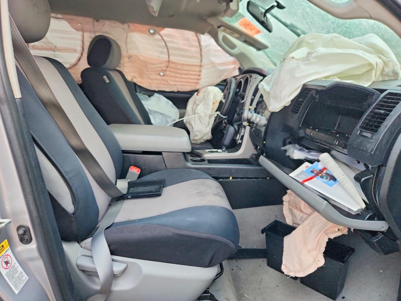 2010 TOYOTA TUNDRA CREWMAX SR5 photo 7