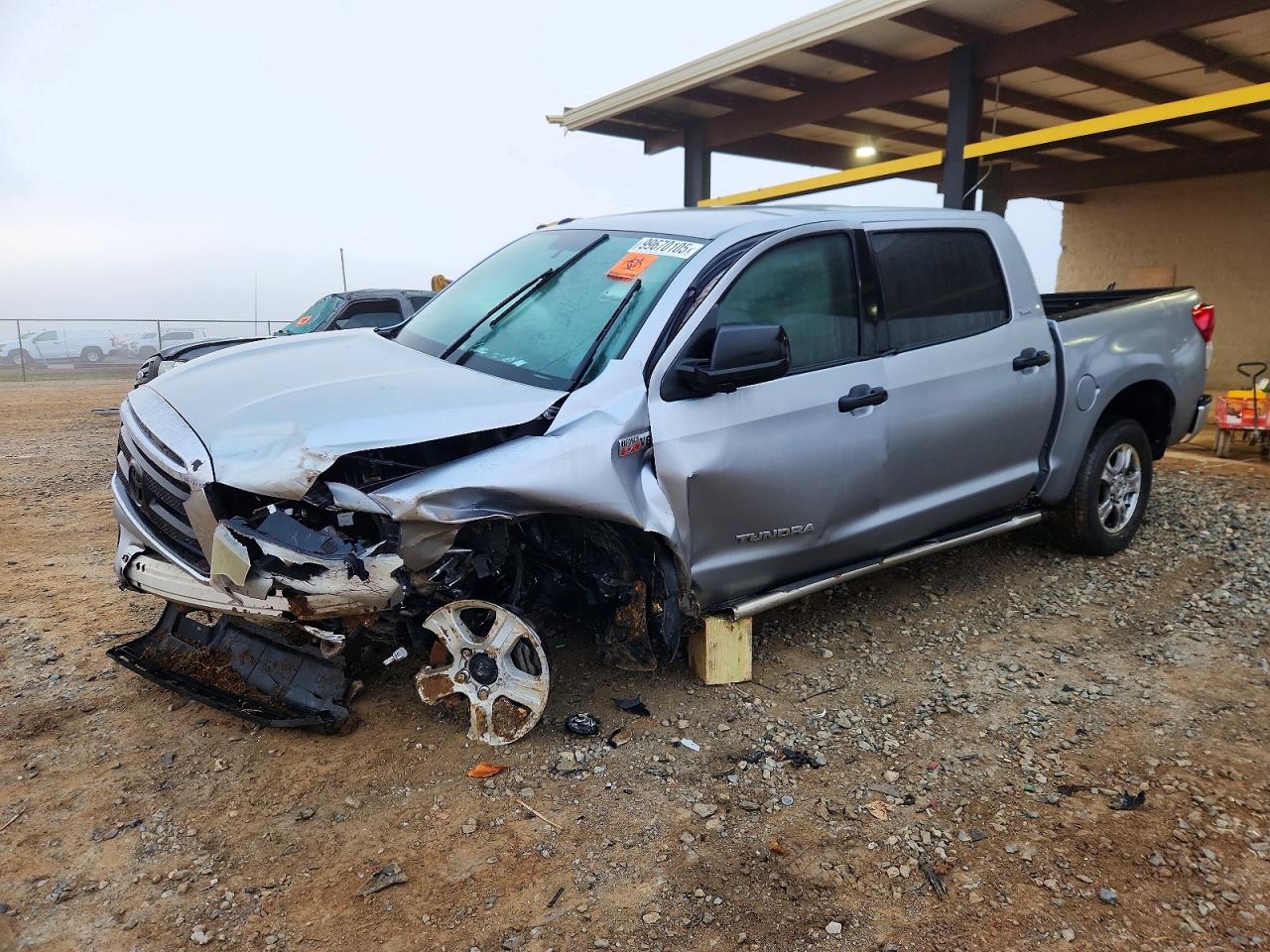 2010 TOYOTA TUNDRA