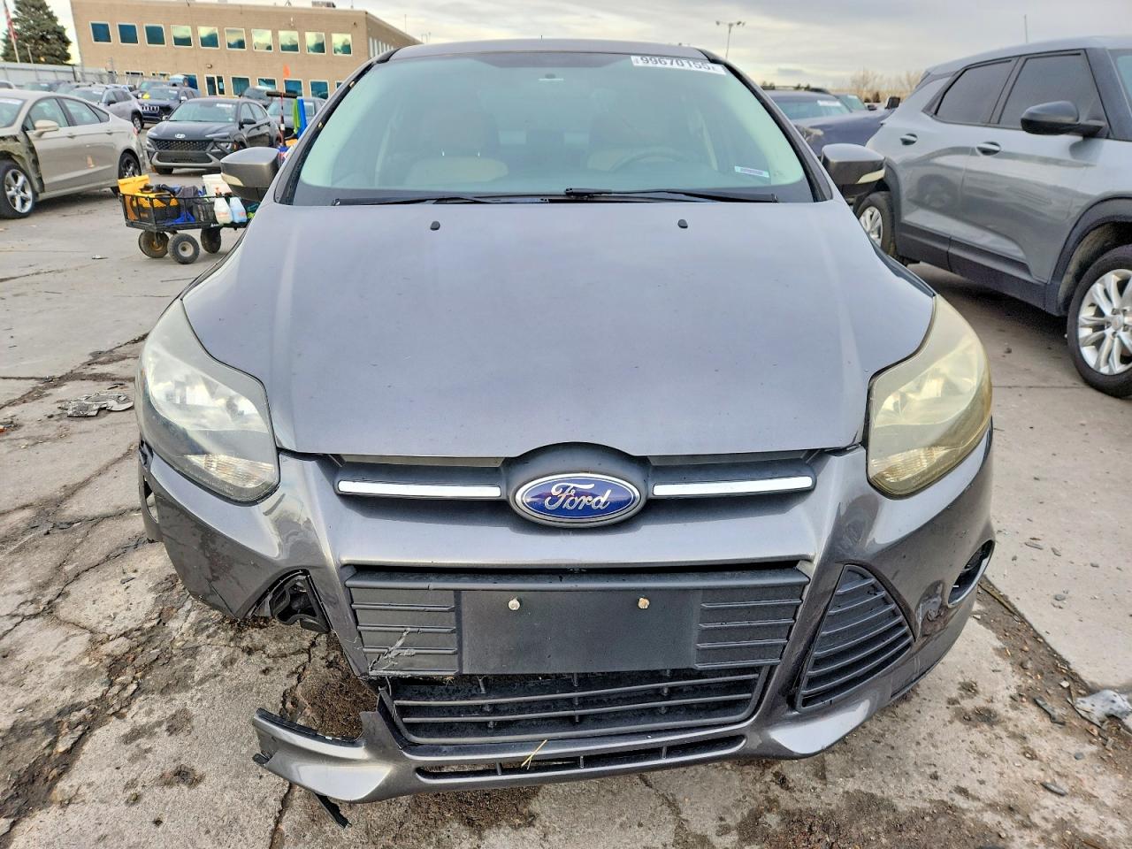 2014 FORD FOCUS SE photo 5