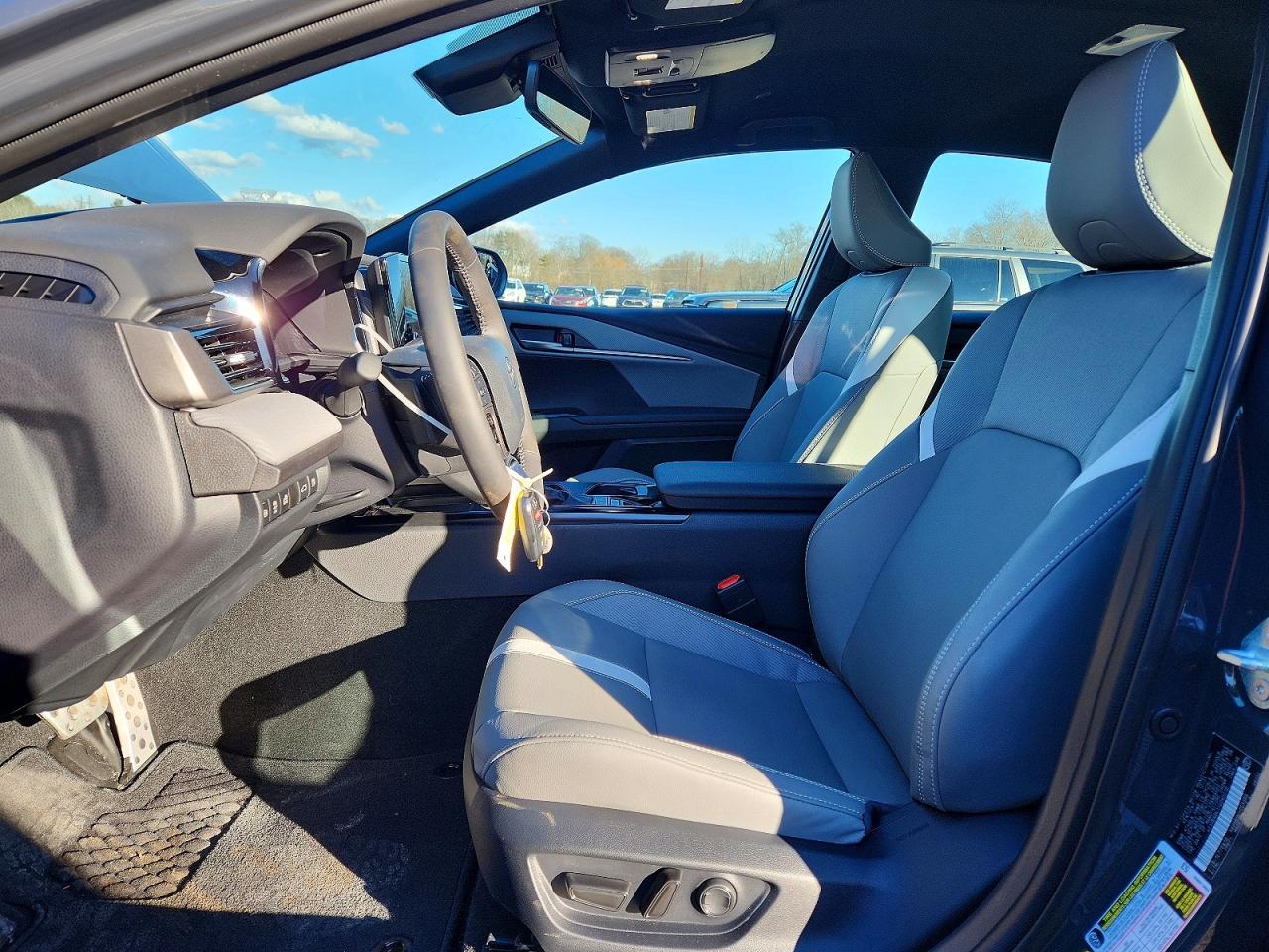 2026 TOYOTA CAMRY NIGHT SHADE photo 7