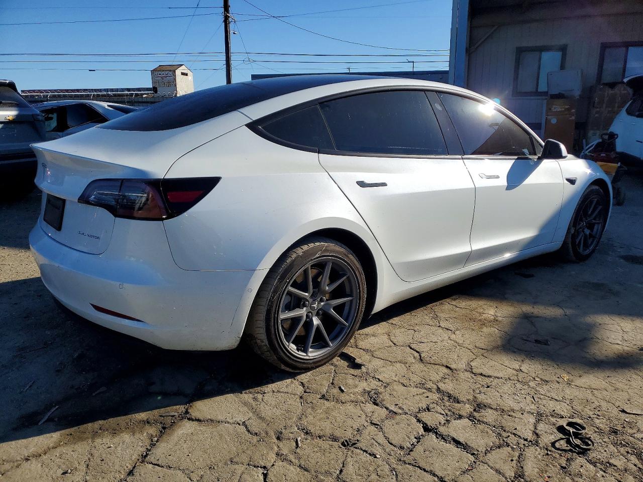 2022 TESLA MODEL 3 photo 5
