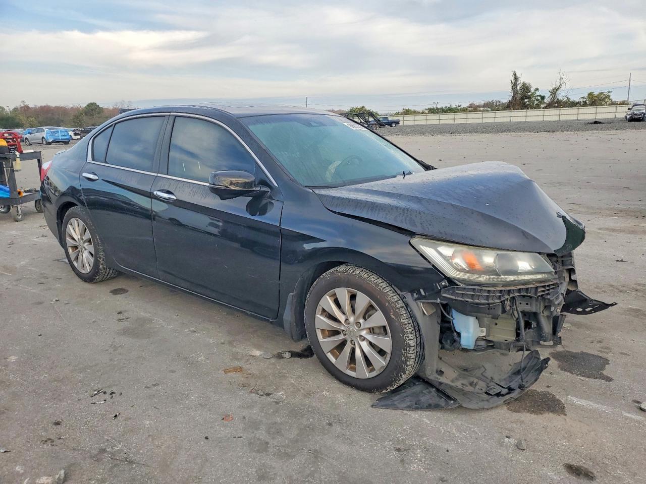 2013 HONDA ACCORD EXL photo 4