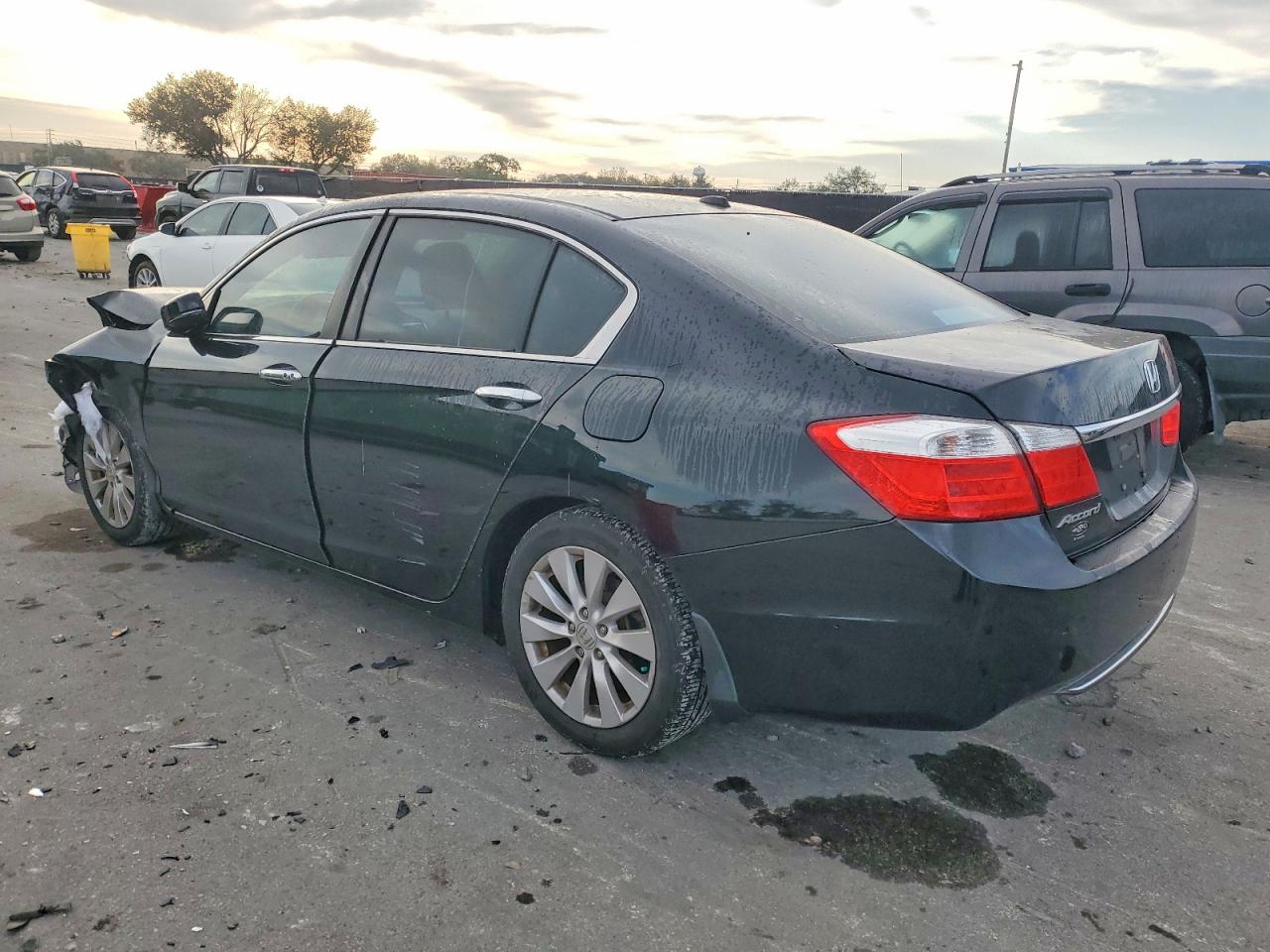 2013 HONDA ACCORD EXL photo 2