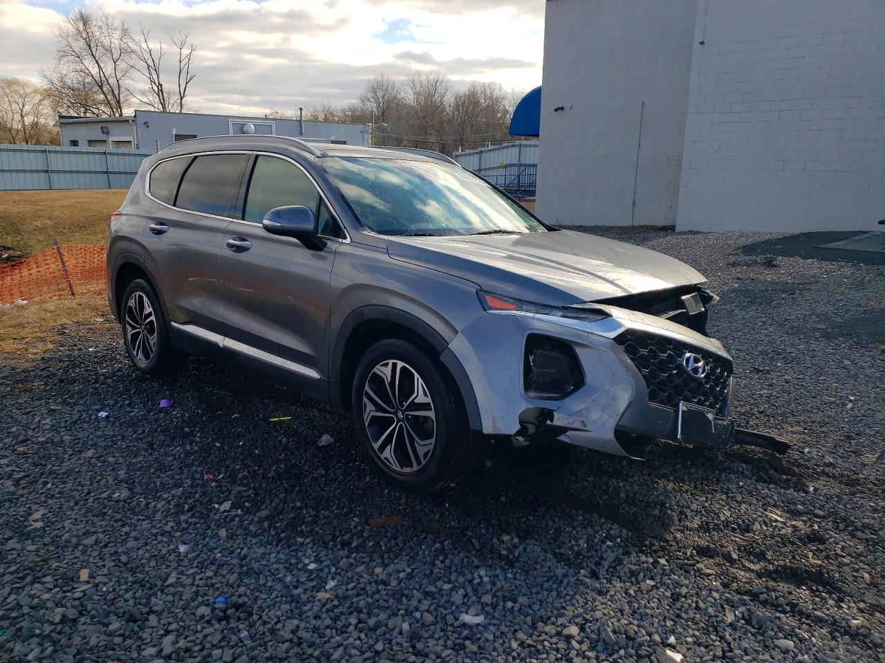 2019 HYUNDAI SANTA FE LIMITED 2.0T photo 4