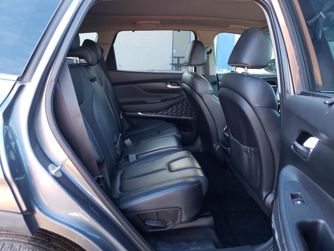 2019 HYUNDAI SANTA FE LIMITED 2.0T photo 11