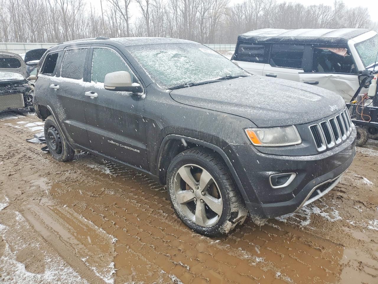 2015 JEEP GRAND CHEROKEE LIMITED photo 4