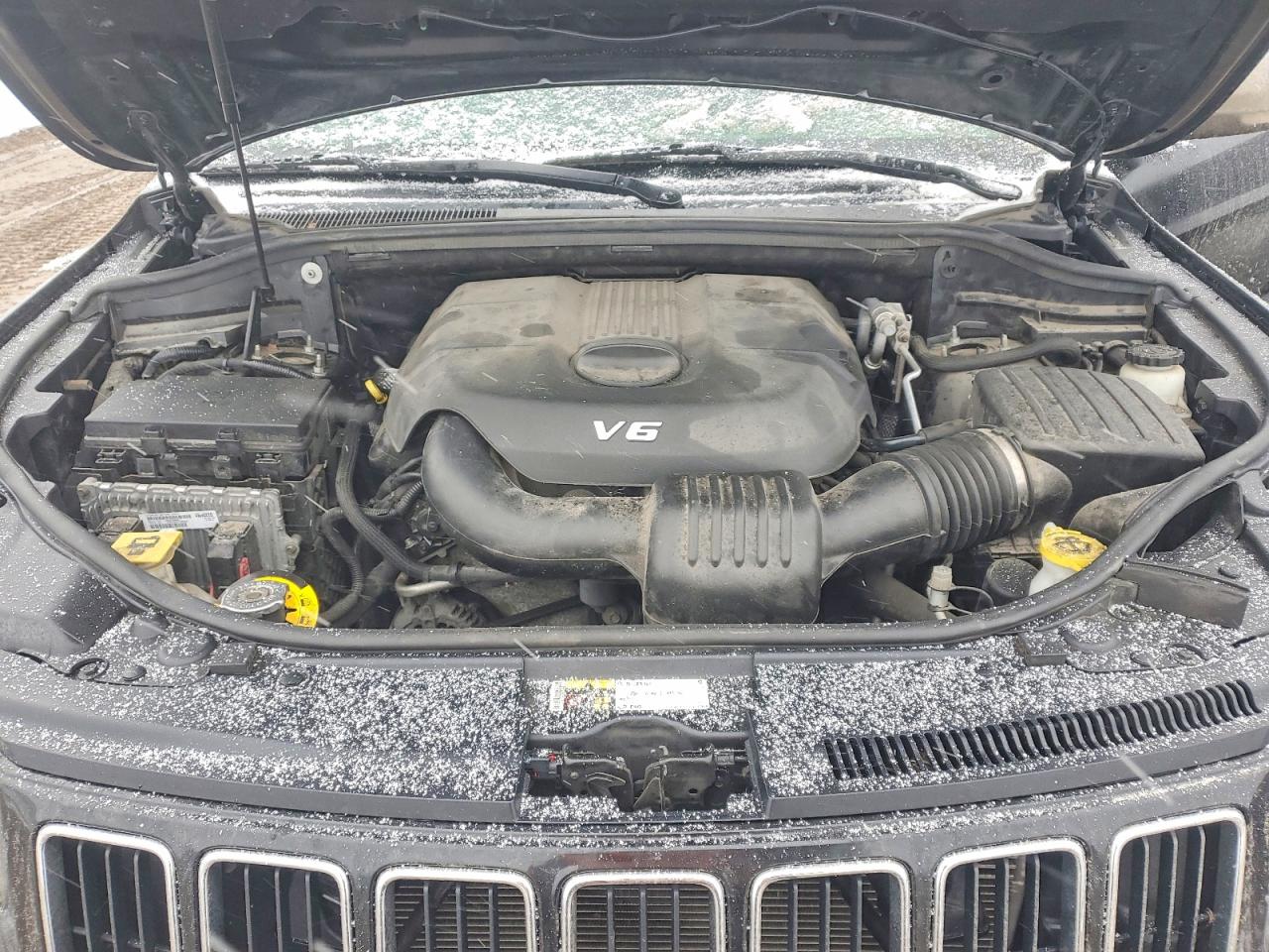 2015 JEEP GRAND CHEROKEE LIMITED photo 11