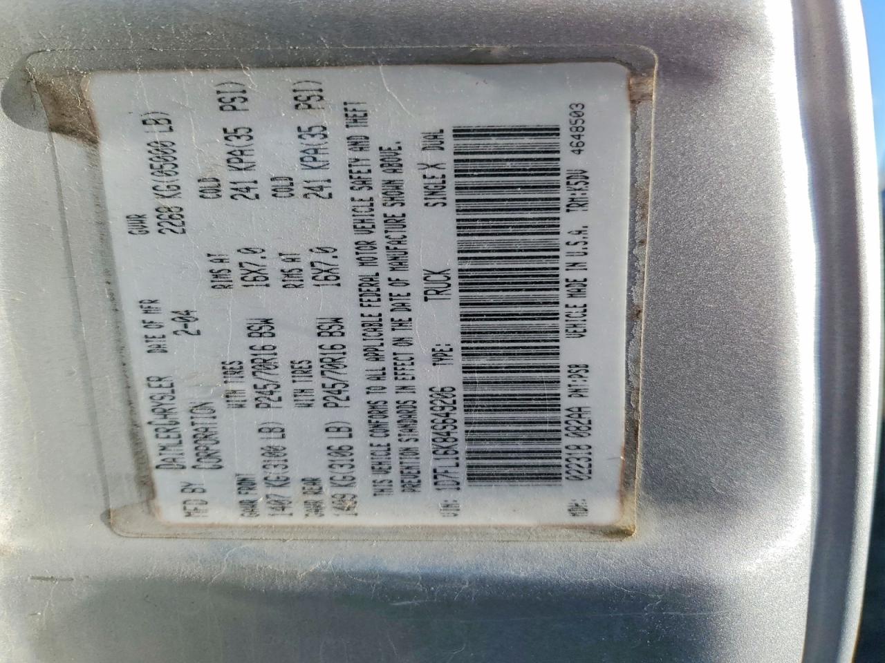 2004 DODGE DAKOTA SXT photo 12