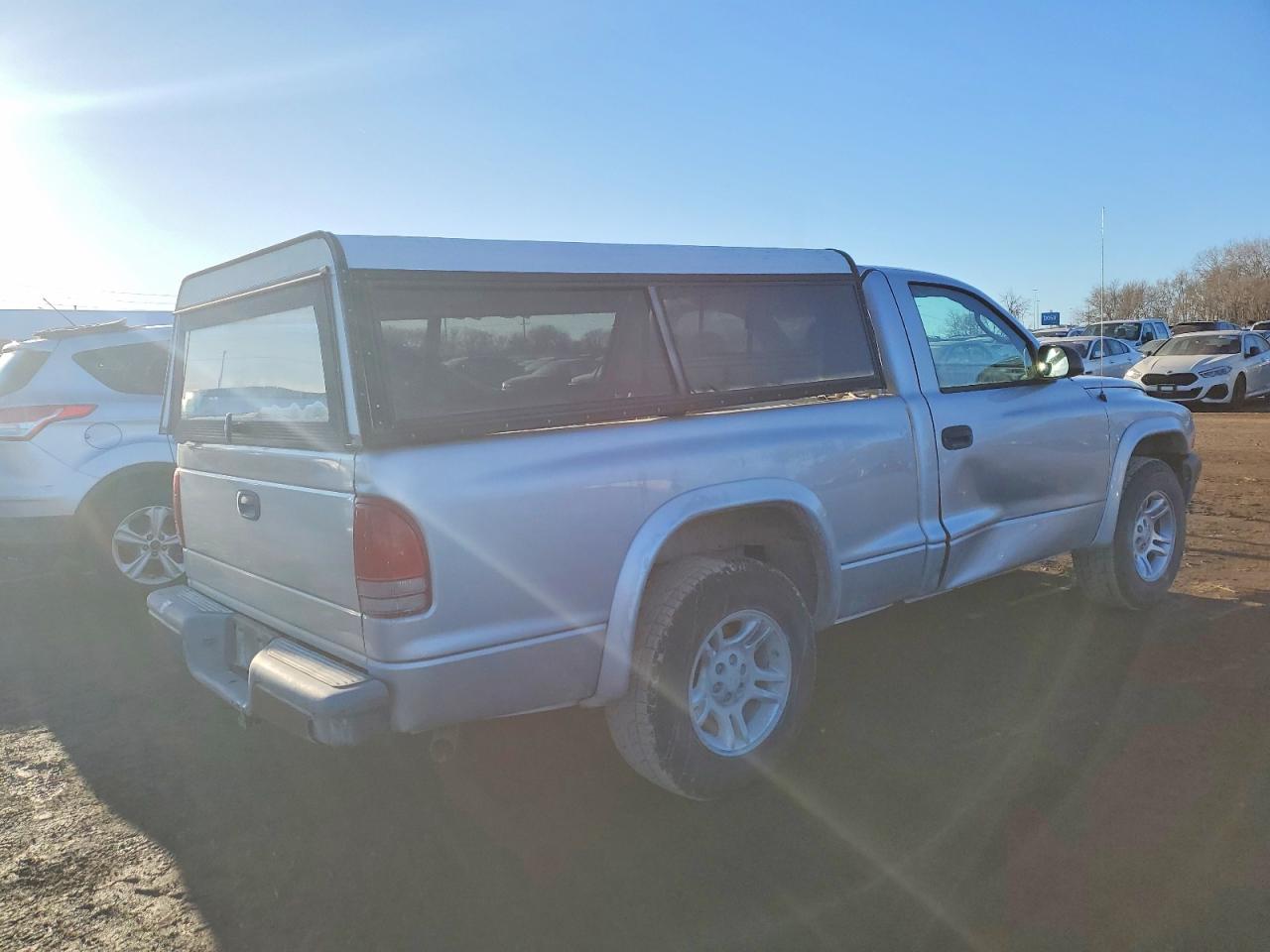 2004 DODGE DAKOTA SXT photo 3